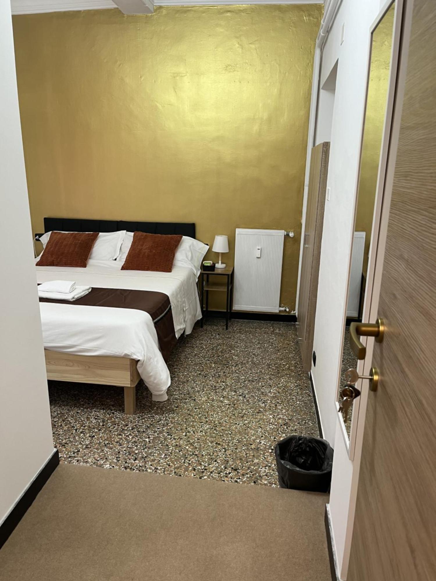 Genova Gold Rooms Habitación foto